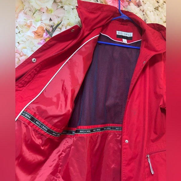 Big Chill Red Jacket with Mesh Lining - Picture 14 of 16